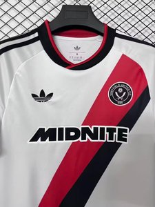 Premier League - 26-27 Sheffield United White with Red & Black Diagonal Stripe Away Jersey - image 3