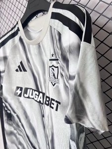 Cile - 26-27 Colo Colo Black-White Marble Third Jersey