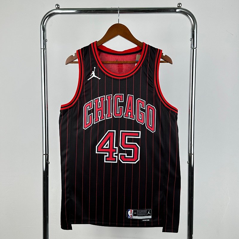 Chicago Bulls Jumpman Limited Edition - Michael Jordan #45