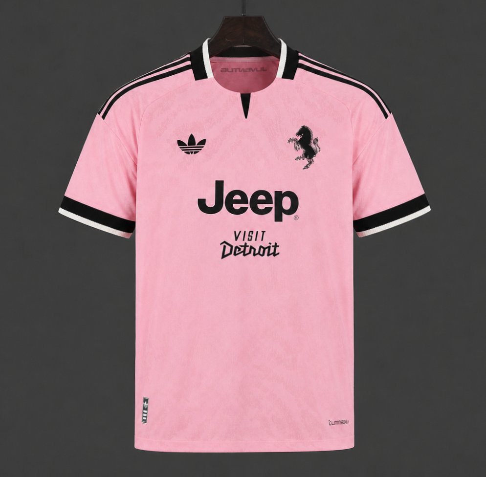 Juventus - 26-27 Juventus Away Pink Jersey