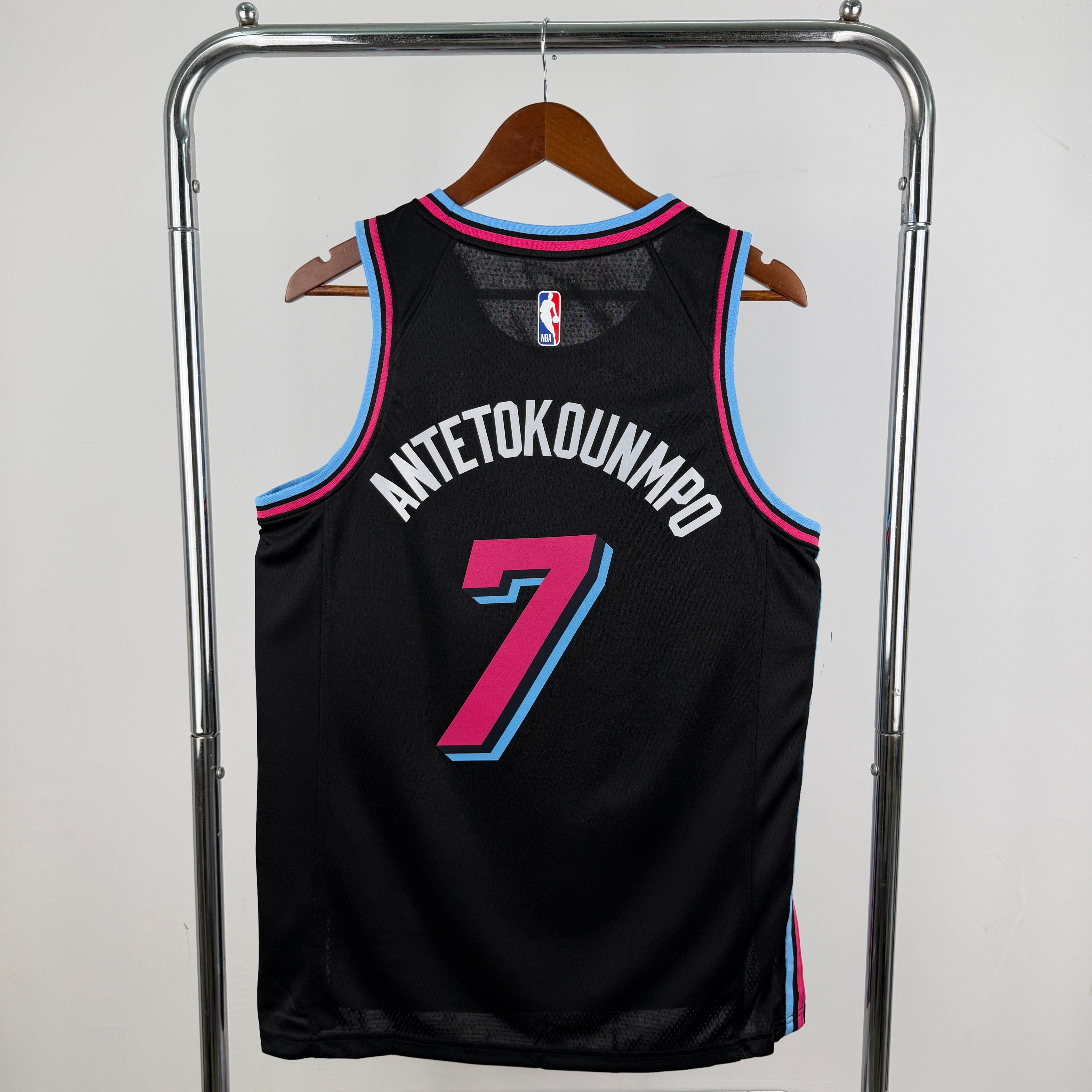 Giánnis Antetokoúnmpo - Miami Heat *CITY EDITION* Black #7