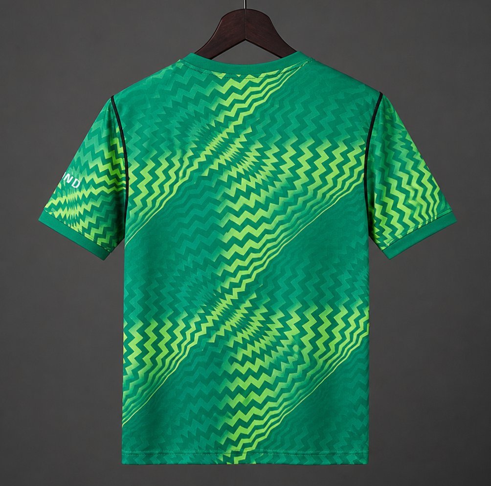 Ligue 1 - 2 Stars 26-27 PSG-Paris Saint Germain Green Goalkeeper Jersey
