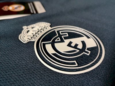 Real Madrid noir - image 3