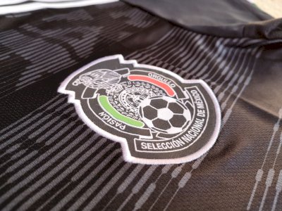 Mexico - National team black jersey - image 3
