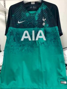 Tottehanm Hotspur vert