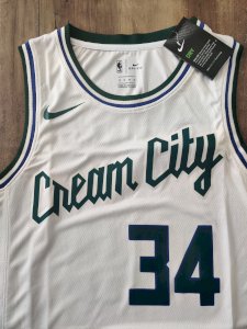 GIANNIS ANTETOKOUMPO MILWAUKEE BUCKS JERSEY - image 4