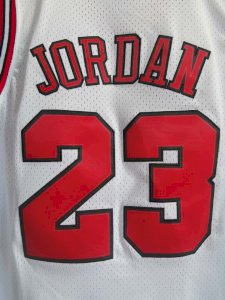 Chicago Bulls - Michael Jordan #23 White - image 4
